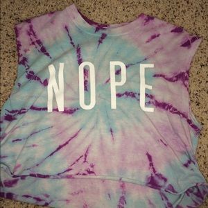 Cropped muscle shirt